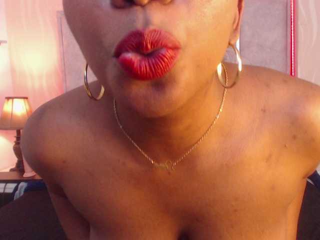 MilaCruz's BongaCams show and profile