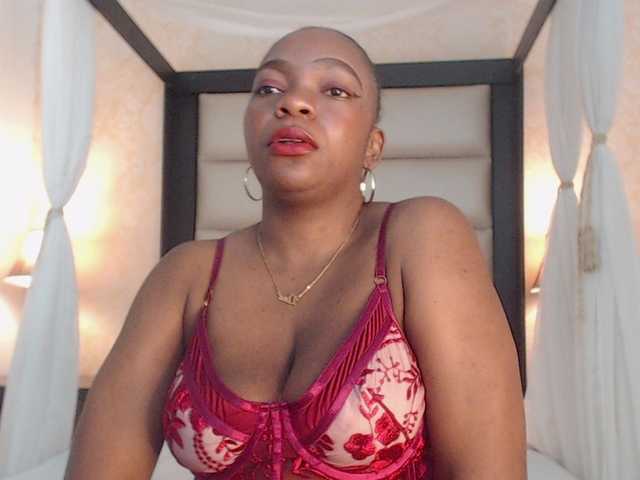 MilaCruz's BongaCams show and profile