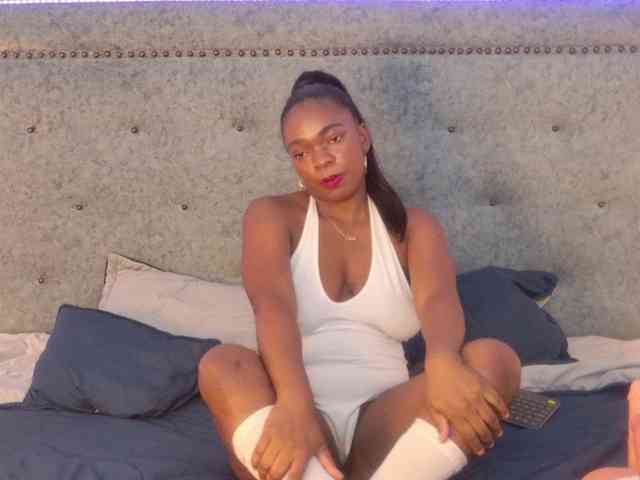 MilaCruz Live Webcam on BongaCams