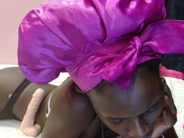Sexyafricanah001's BongaCams show and profile