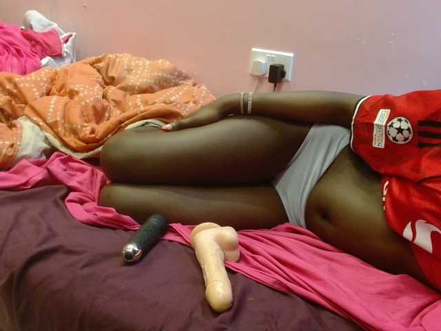 Sexyafricanah001's BongaCams show and profile