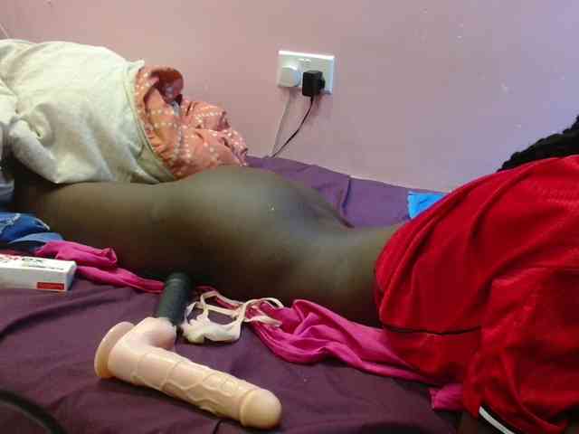 Sexyafricanah001 webcam