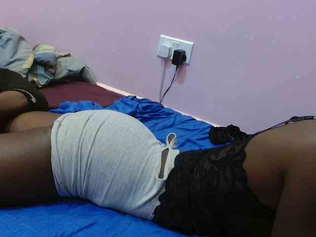 Sexyafricanah001 webcam