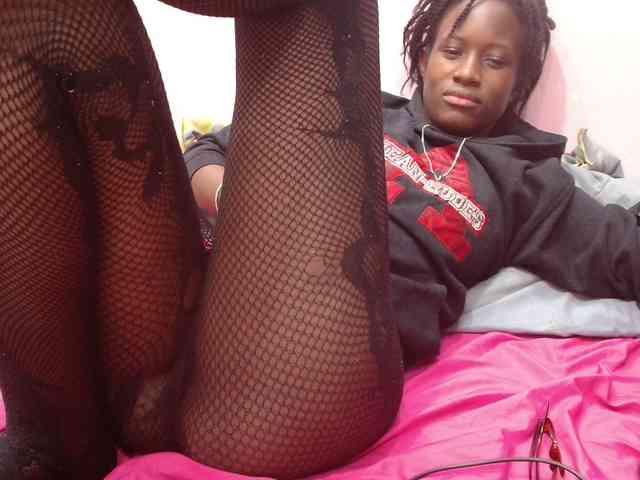 Sexyafricanah001 webcam