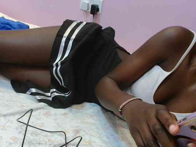 Sexyafricanah001 webcam