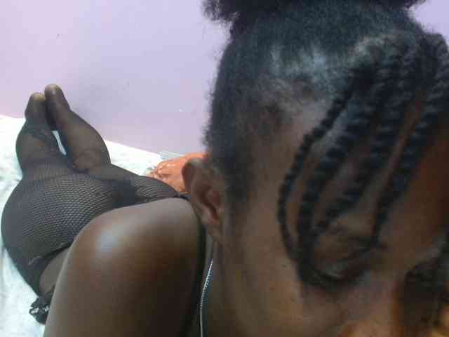 Sexyafricanah001 webcam