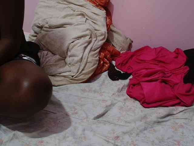 Sexyafricanah001 webcam