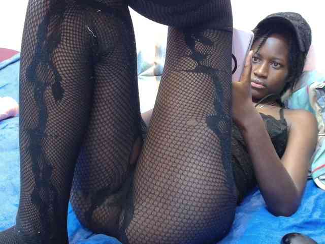 Sexyafricanah001 webcam