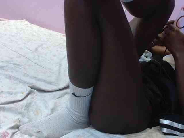 Sexyafricanah001 webcam