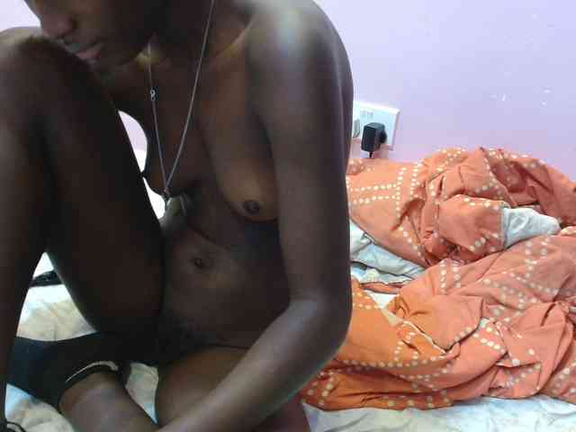 Sexyafricanah001 webcam