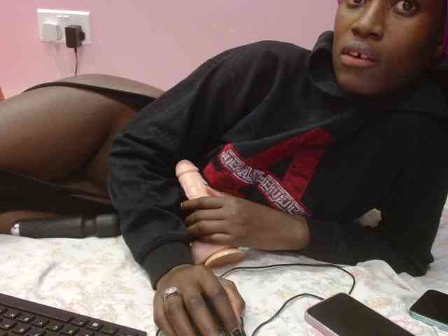 Sexyafricanah001 webcam