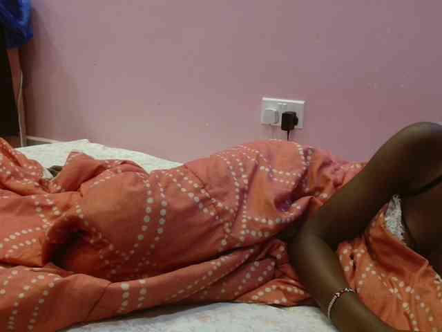 Sexyafricanah001 webcam