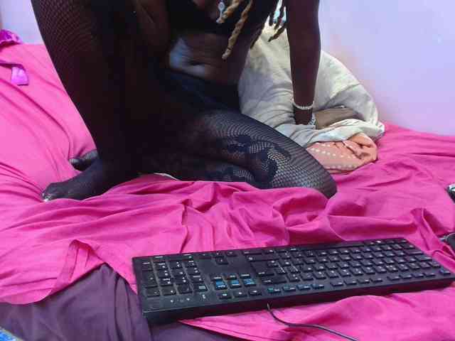 Sexyafricanah001 webcam