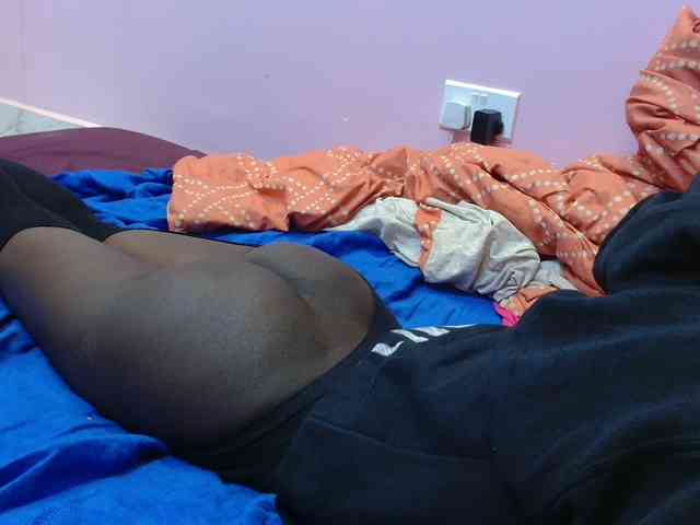 Sexyafricanah001 webcam