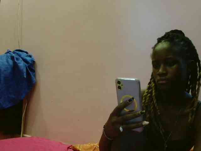 Sexyafricanah001 webcam