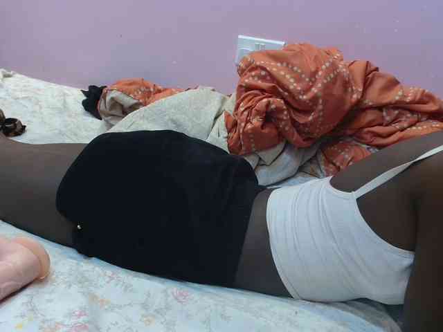 Sexyafricanah001 webcam