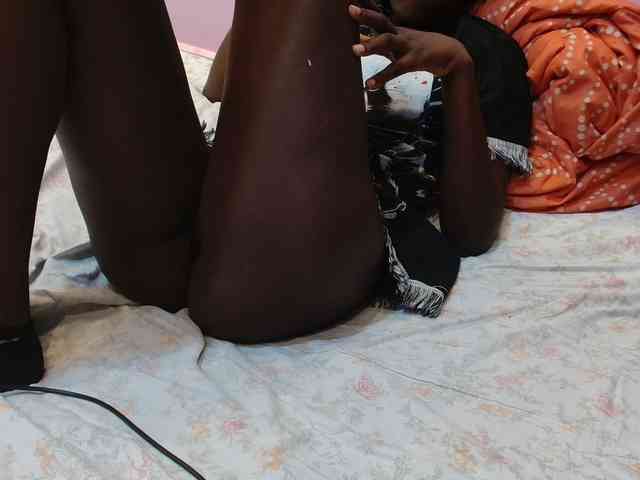 Sexyafricanah001 webcam