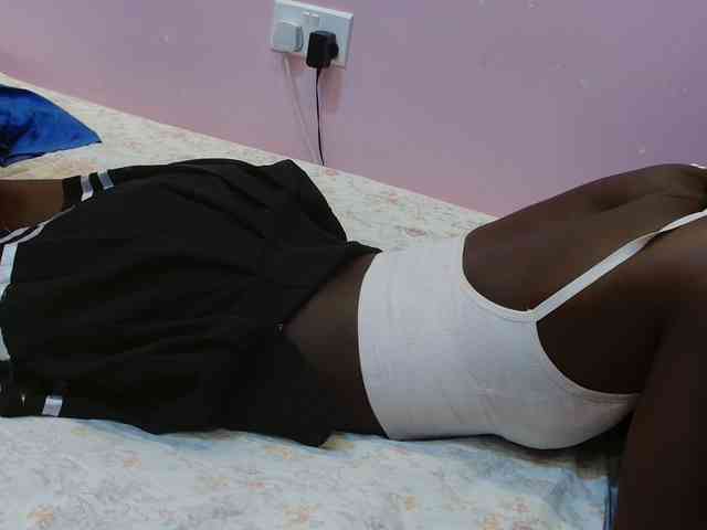 Sexyafricanah001's Sexcam