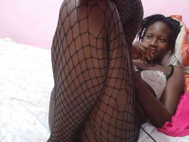 Sexyafricanah001 webcam