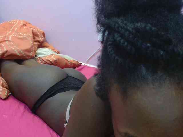 Sexyafricanah001 webcam