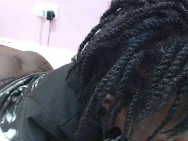 Sexyafricanah001 webcam