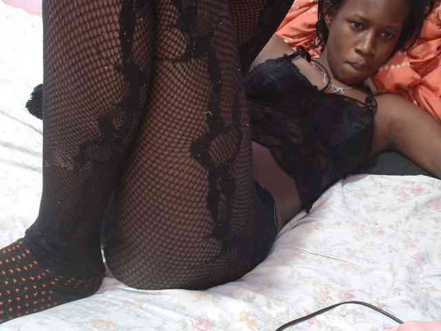 Sexyafricanah001 webcam