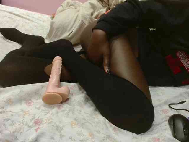 Sexyafricanah001 webcam