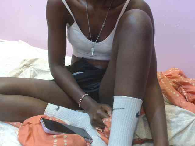 Sexyafricanah001 webcam