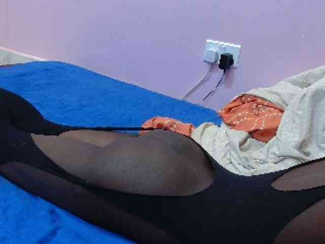 Sexyafricanah001 webcam