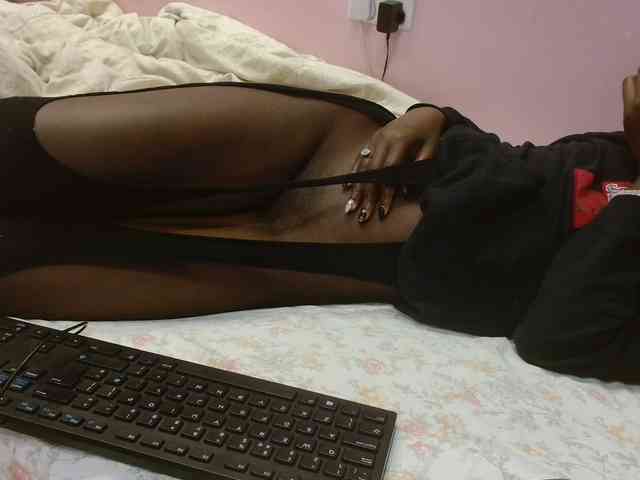 Sexyafricanah001 webcam