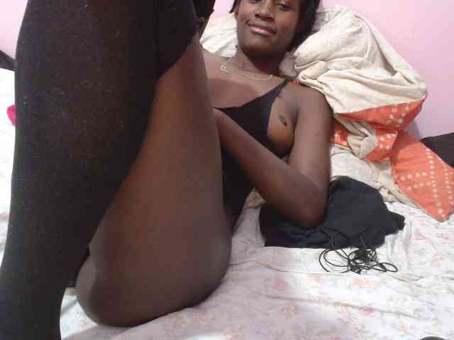 Sexyafricanah001 webcam