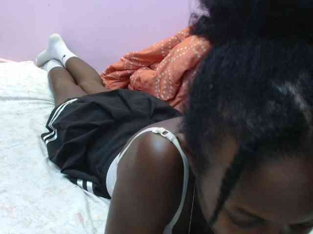 Sexyafricanah001 webcam