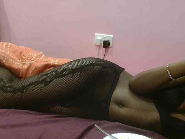 Sexyafricanah001 webcam