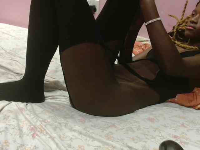 Sexyafricanah001 webcam