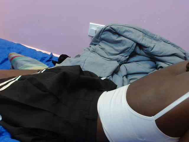 Sexyafricanah001 webcam