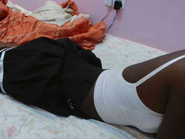 Sexyafricanah001 webcam