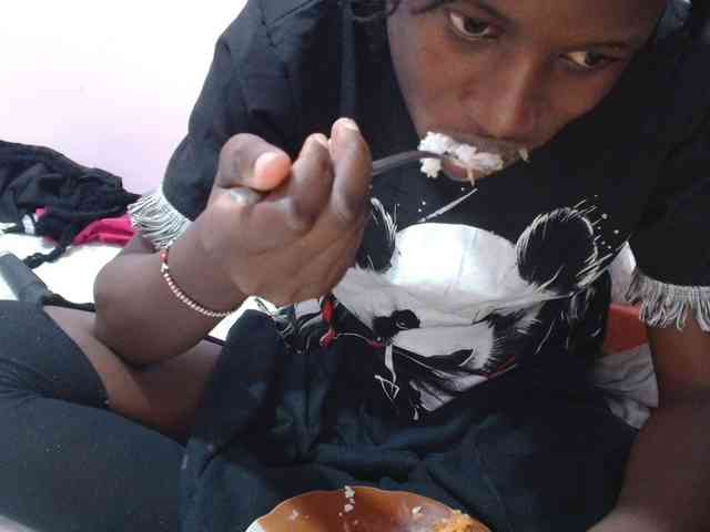 Sexyafricanah001 webcam