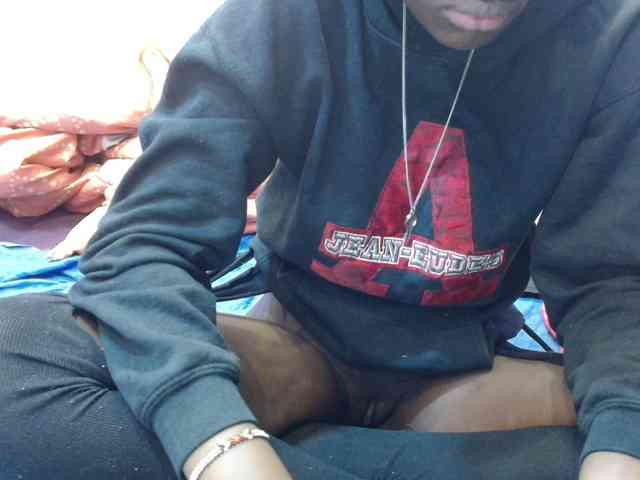 Sexyafricanah001 webcam