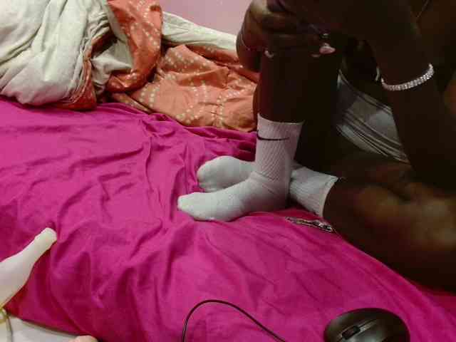 Sexyafricanah001 webcam