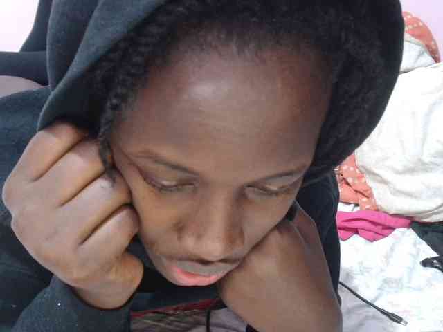 Sexyafricanah001 webcam