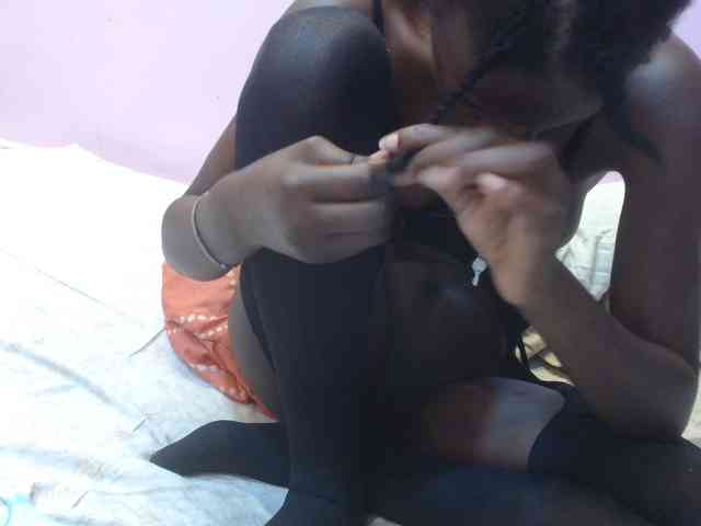 Sexyafricanah001 webcam