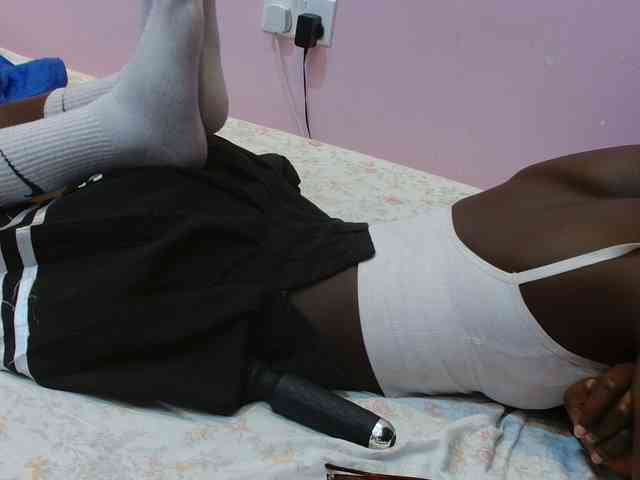 Sexyafricanah001 webcam