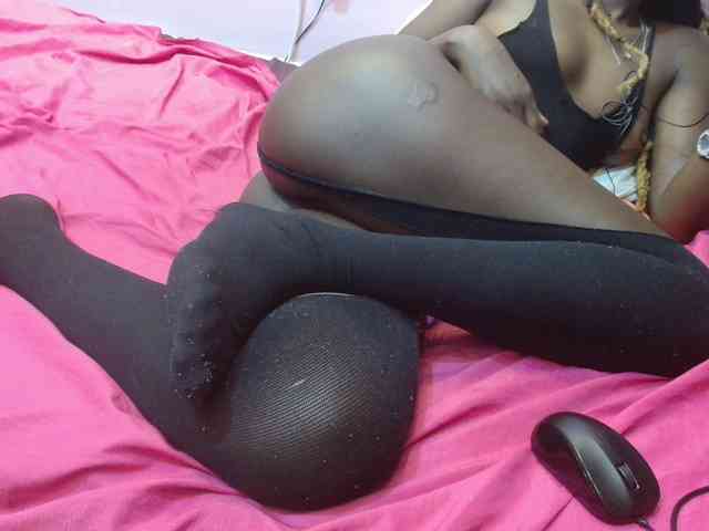 Sexyafricanah001 webcam