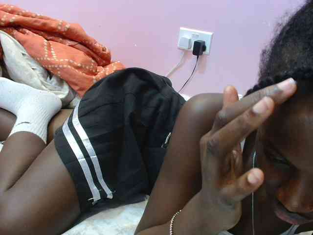 Sexyafricanah001 webcam