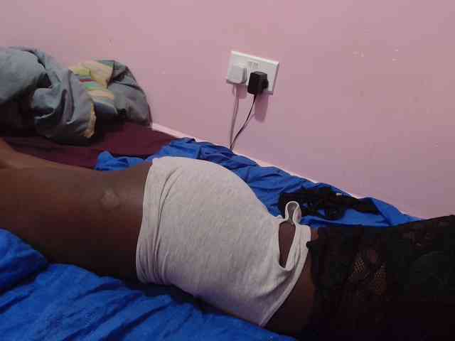 Sexyafricanah001 webcam