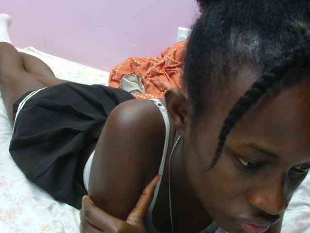 Sexyafricanah001 webcam
