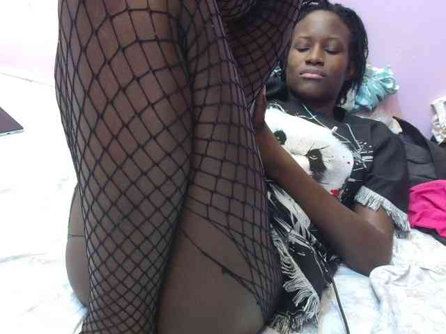Sexyafricanah001 webcam