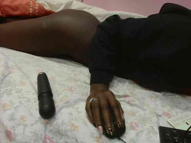 Sexyafricanah001 webcam