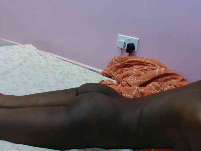 Sexyafricanah001 webcam