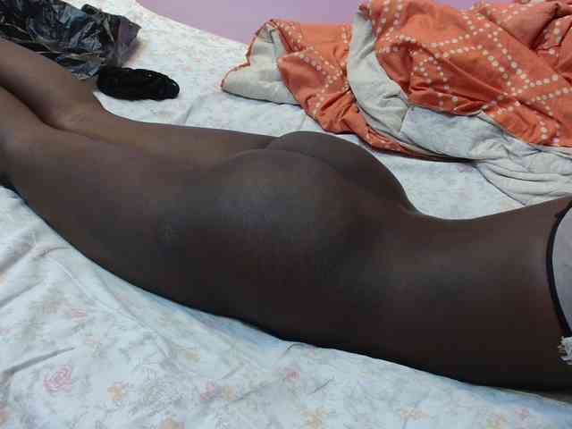 Sexyafricanah001 webcam